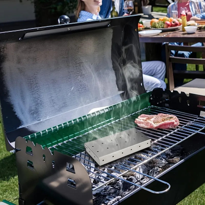Smoker box on a gas braai grid